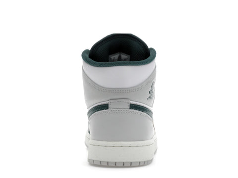 Jordan 1 Mid SE Oxidized Green