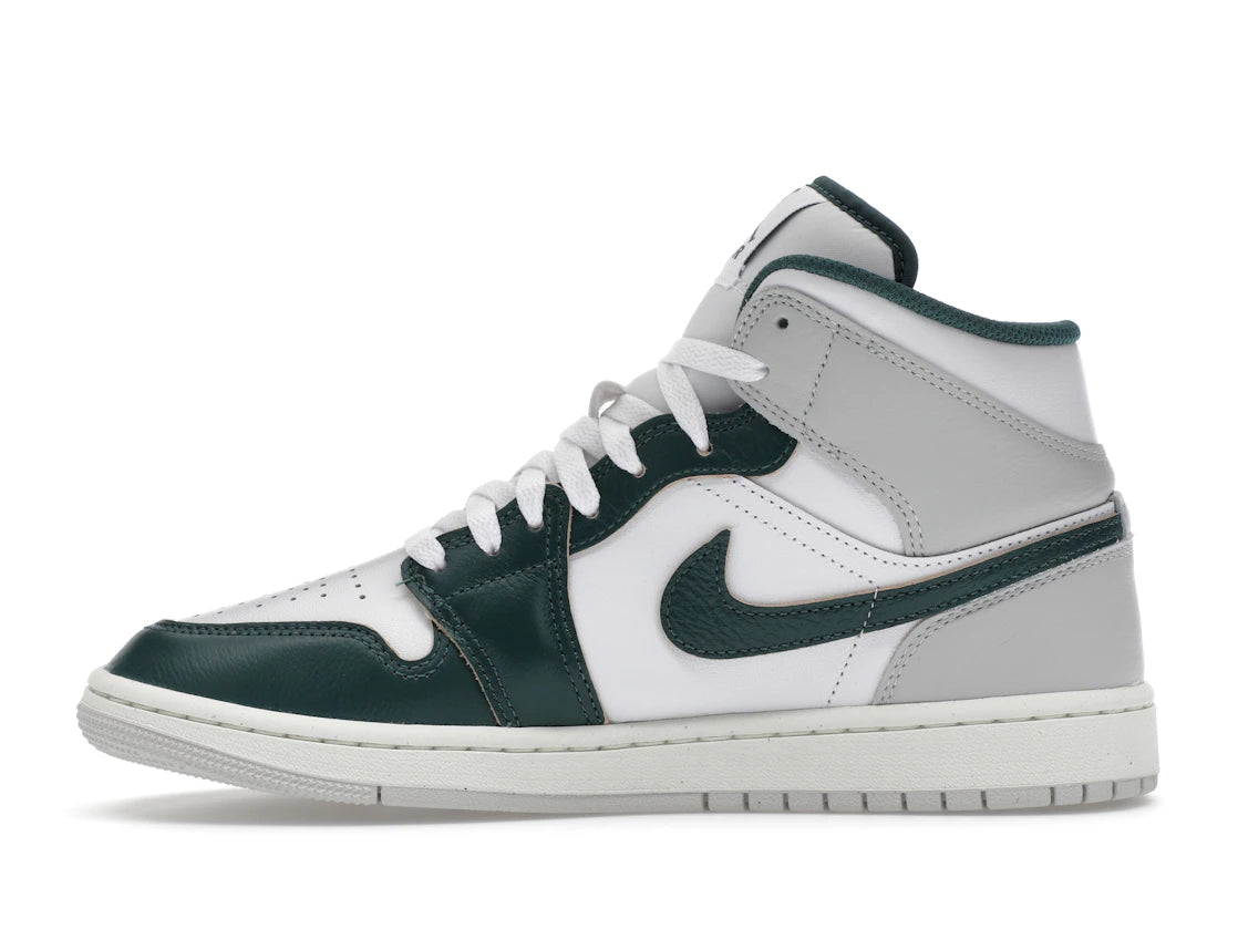 Jordan 1 Mid SE Oxidized Green