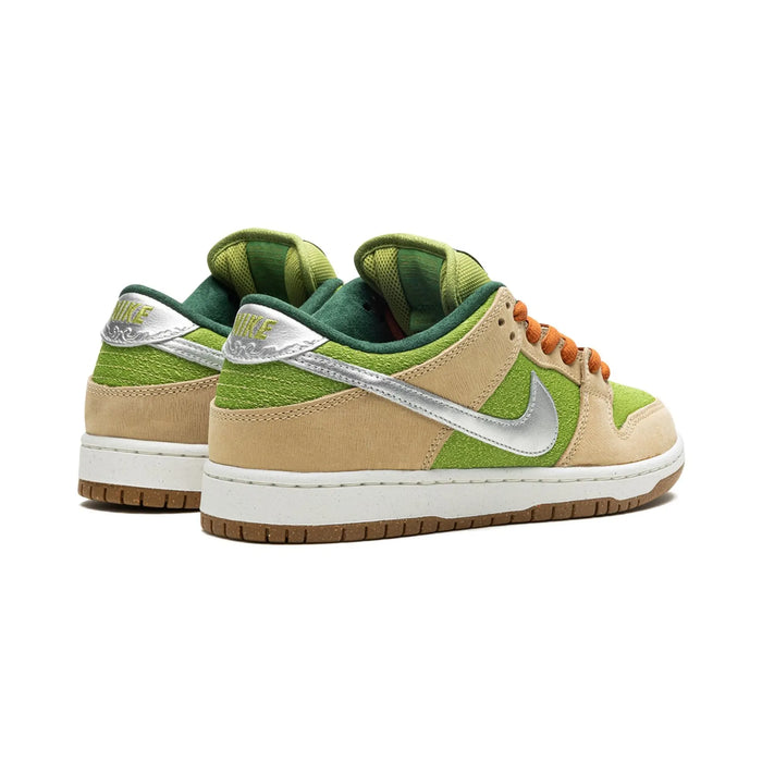 Nike SB Dunk Low Escargot