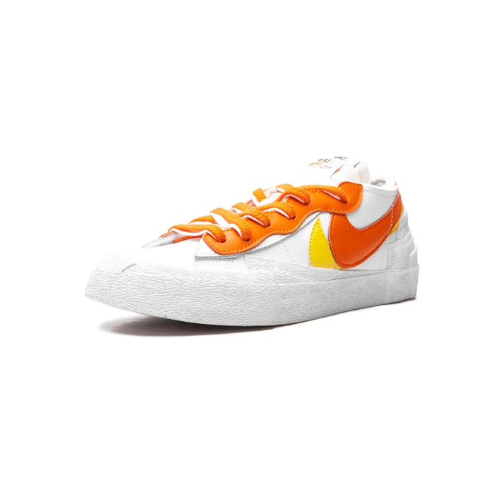 Nike Blazer Low sacai White Magma Orange