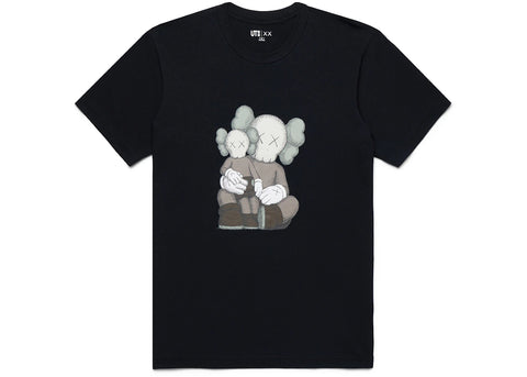 KAWS x Uniqlo UT Short Sleeve Graphic T-shirt (US Sizing) Black