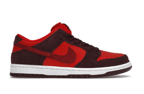 Nike SB Dunk Low Cherry
