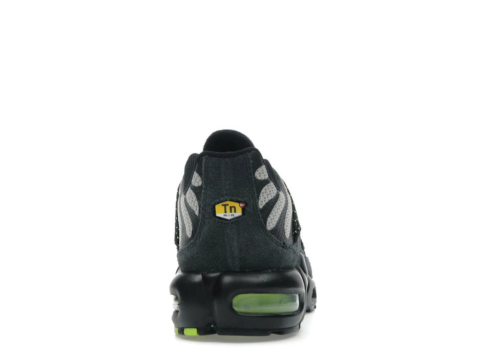 Nike Air Max Plus Utility Black College Grey Volt