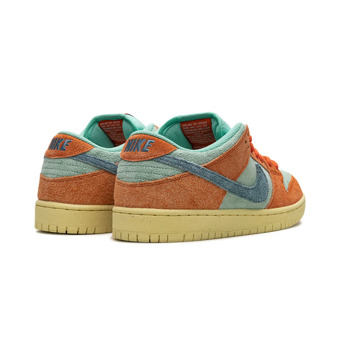 Nike SB Dunk Low Orange Emerald Rise